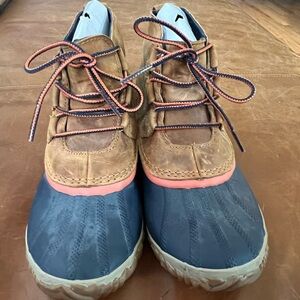 Sorel Brown and Blue Boots with Pink Accents